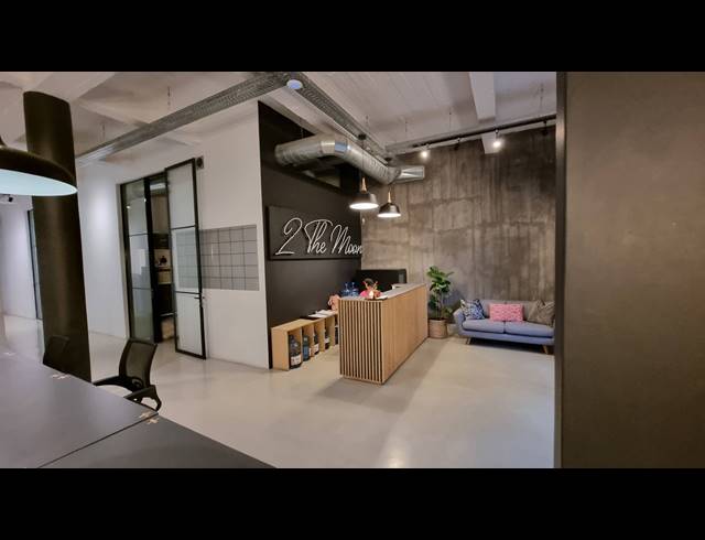 525M² SERVICED OFFICE FOR SALE IN WOODSTOCK